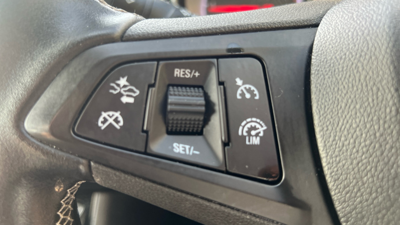 Vauxhall Astra 1.2 Turbo 145 SRi 5dr Petrol Hatchback